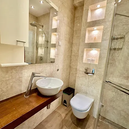 Daydream Luxury Apartment